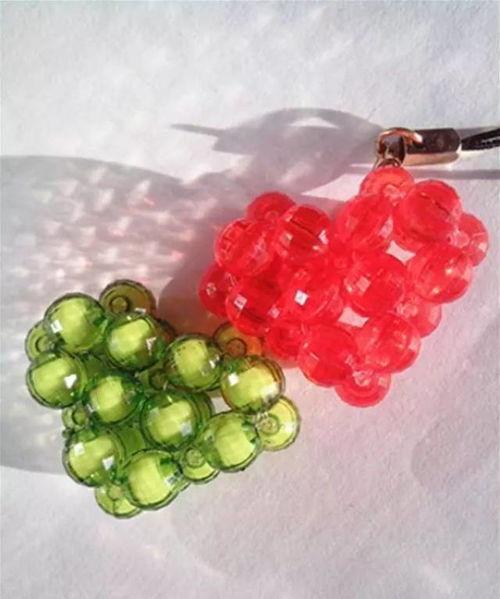 挂件串珠视频,跟随视频轻松打造时尚饰品